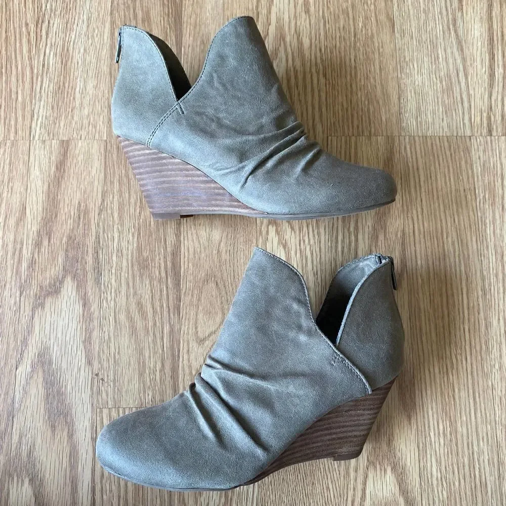 Report Gatlin Ankle Boot Olive Size 6